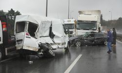 TEM'de 6 araç birbirine girdi