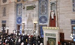 Safi Arpaguş: Cana kıyanların değil, hayat verenlerin bayramı