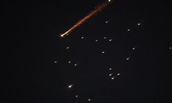 Trump'ın Hürmüz tehdidine İran'dan cevap gecikmedi