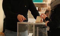 Fransa ikinci tur için sandıkta!