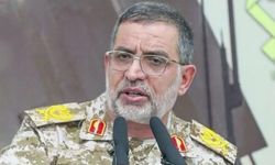 İran Devrim Muhafızları Ordu Sözcüsü Muhammed Ali Naini hayatını kaybetti