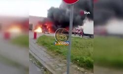 Sınırda korku dolu anlar: Tır küle döndü | VİDEO