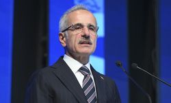 Bakan Uraloğlu'ndan Hürmüz'deki Türk gemileriyle ilgili açıklama: Görüşme halindeyiz!