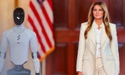 Beyaz Saray'da sürpriz konuk: Melania Trump zirveye robotla katıldı