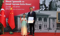 23 Nisan bayram coşkusu sınırları aşıp Çin'e uzandı