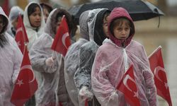 Milli Eğitim Bakanı Tekin Anıtkabir’de: 81 ilden çocuklardan Ata'sına 23 Nisan ziyareti