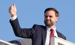JD Vance İslamabad yolunda: Ateşkesin bitmesine saatler kala son hamle