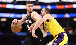 LeBron tecrübesini konuşturdu; Lakers seriye önde başladı