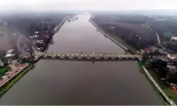 Yunanistan sınırında kirli pazarlık: Türkiye’ye geri itme karşılığında Avrupa sözü