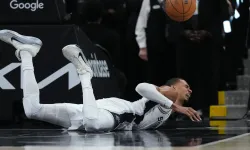 NBA’de geceye damga vuran an: Wembanyama sarsıntı geçirdi