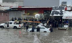 Irak’ın Erbil kentinde etkili olan yağış hayatı olumsuz etkiledi