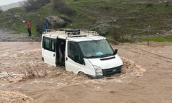 Selde mahsur kalan minibüste acı son!