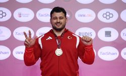 Rıza Kayaalp tarihe geçti! 13. Avrupa şampiyonluğu ile rekor kırdı