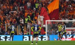 Fenerbahçeli futbolculardan derbi mağlubiyeti sonrası ilk açıklamalar...