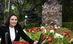 Ayyüce Türkeş’ten mezarlık ziyareti tepkisi