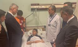 Bakanlar yaralı öğrencileri ziyaret etti
