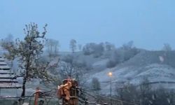 Tokat'ta bahar mevsiminde kar sürprizi