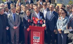 CHP Genel Başkanı Özel, tutuklu Mustafa Bozbey'i cezaevinde ziyaret etti