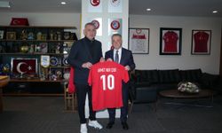 Ahmet Nur Çebi'den Hacıosmanoğlu'na ziyaret