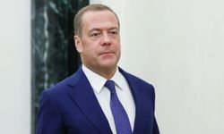 Medvedev'den çarpıcı sözler! "Nükleer kıyamet gerçekten mümkün"