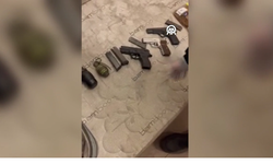 Esenyurt'ta operasyon: Eve baskın yapıldı