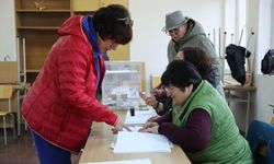 Bulgaristan sandık başında! Oy verme işlemi başladı