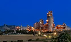 Sabancı hisselerini devrediyor! Akçansa’da 1,1 milyar dolarlık imza