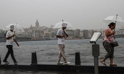 AKOM uyardı! İstanbul'a kuvvetli sağanak ve fırtına geliyor