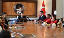 Ankara Valisi Şahin, 23 Nisan kapsamında misafir ülke çocuklarını kabul etti