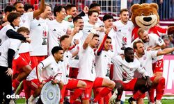 Avrupa’da ilk şampiyon Bayern Münih! Dev liglerde yarış kızıştı...