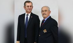 Büyükerşen’den Özgür Özel sürprizi: Heykel tamamlandı