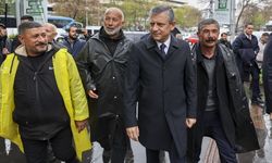 CHP Genel Başkanı Özgür Özel eylem yapan madencileri ziyaret etti