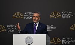 Dışişleri Bakanı Hakan Fidan Antalya Diplomasi Forumu'nun kapanışında konuşuyor