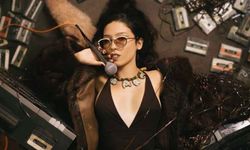 Yağmur Ender’den güçlü çıkış: “Düğüm” albümü dinleyiciyle buluştu