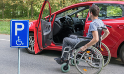 Engellilere ÖTV'siz araç Meclis'ten geçti mi? 2026 engelli araç alımı şartları ve ÖTV muafiyetli modeller