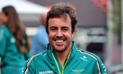 F1, Alonso'nun oğluna özel padok giriş kartı gönderdi