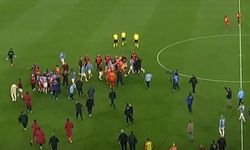 Trabzon'da maç sonu saha karıştı!