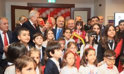 İSO’da 23 Nisan gururu: Çocuklar "Akıllı Üretim" için meclis kürsüsünde