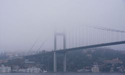 İstanbul'da göz gözü görmüyor! Sis yoğunluğunu artırdı