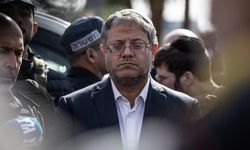 Soykırımcı Gvir Mescid-i Aksa'ya baskın düzenledi