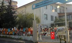 Ayser Çalık Ortaokulu’nda buruk 23 Nisan!