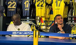 Fenerbahçeli yıldızlara büyük ilgi! Kante ve Levent taraftarla buluştu