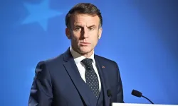 Macron:  "15 ülke seferber oldu, Hürmüz trafiği yeniden açılıyor"