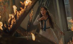 Netflix, Enola Holmes'ün 3. sezonu için tarihi duyurdu