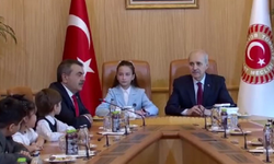 Numan Kurtulmuş, 23 Nisan'da koltuğunu çocuklara devretti