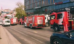 Pendik'te korkutan plaza yangını: Mahsur kalanlar var!