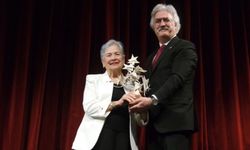 Türk tiyatrosu yasta! Feyha Çelenk hayatını kaybetti