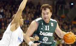 Eski takım arkadaşı Arvydas Sabonis’i anlattı