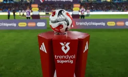 Süper Lig'in 33. haftasındaki Beşiktaş-Trabzonspor derbisinin tarihi belli oldu