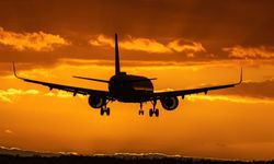İran'dan bazı şehirlere uçuşlar yeniden başladı